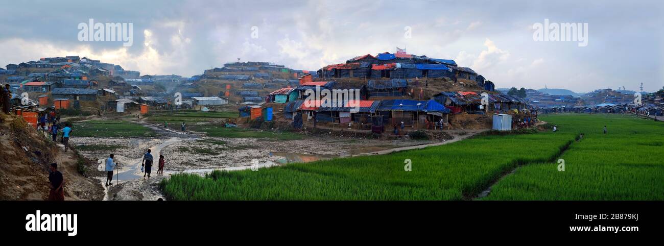 Rohingya refugee camp.Balukhali ,Ukiya,Cox`s Bazer, Bangladesh Stock Photo